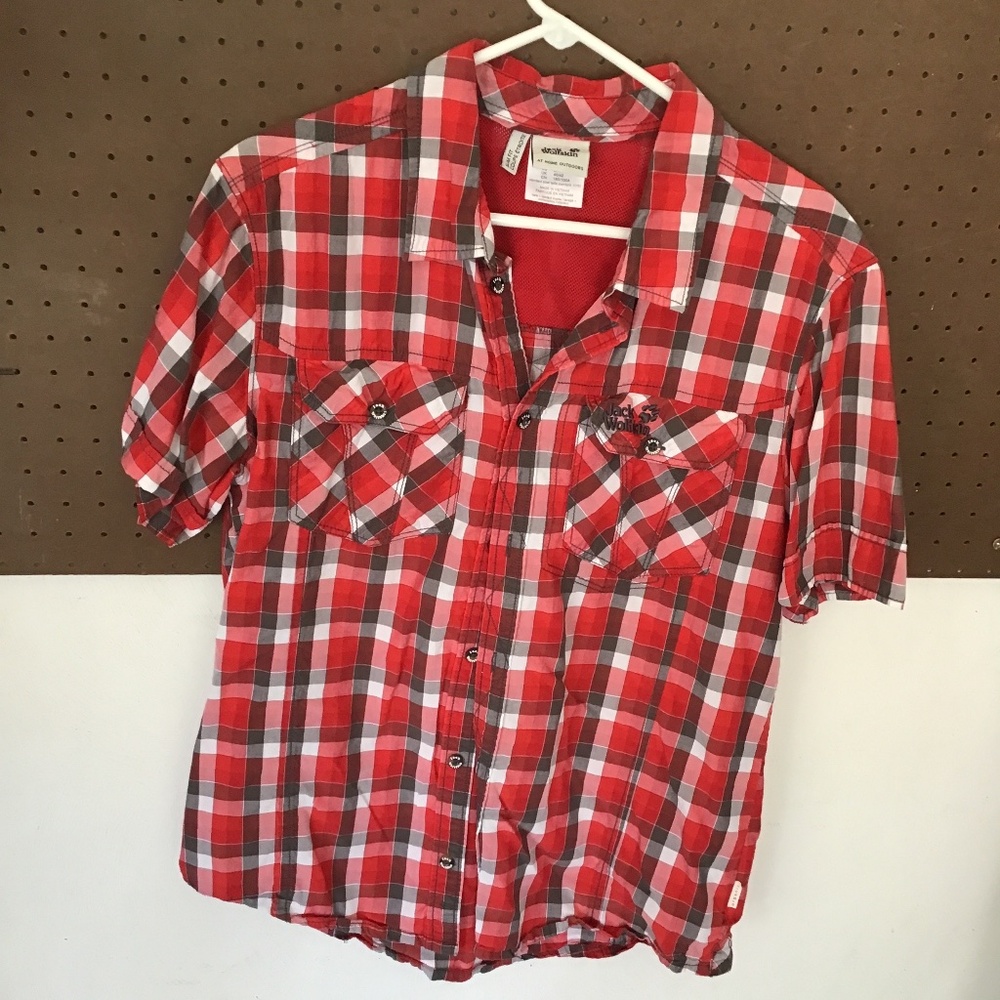 Jack Wolfskin Men’s Red Plaid Short Sleeve Button Down Shirt L
